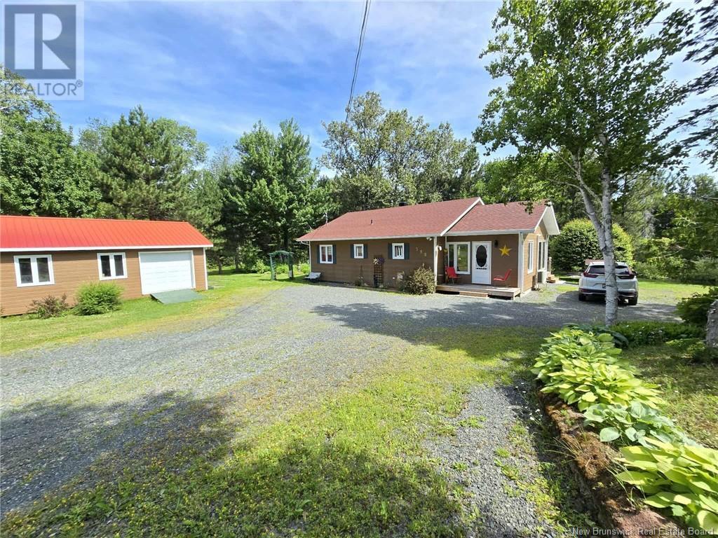 398 Linda Street, Beresford, New Brunswick  E8K 2C9 - Photo 2 - NB123738