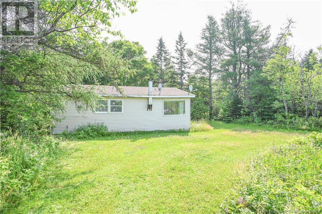 7934 Rue Saint-Paul Street, Bas-Caraquet, New Brunswick  E1W 6E1 - Photo 26 - NB123745