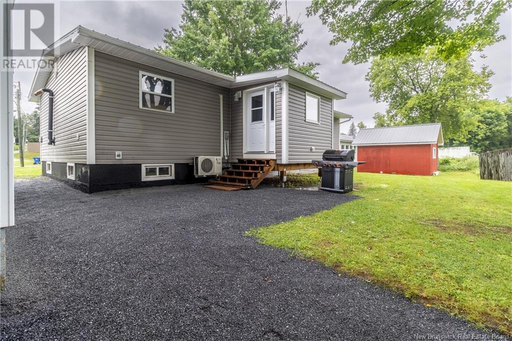 121 Wentworth Street, Woodstock, New Brunswick  E7M 2Z4 - Photo 5 - NB123762