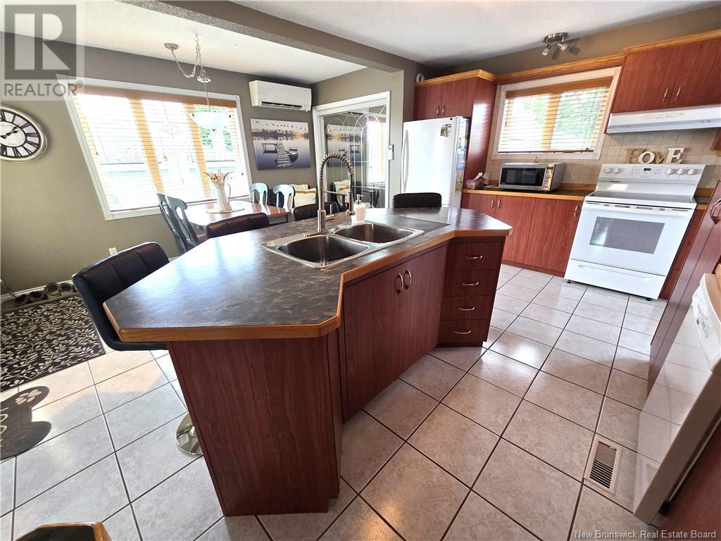 120 34e Avenue, Edmundston, New Brunswick  E3V 2T6 - Photo 10 - NB123726