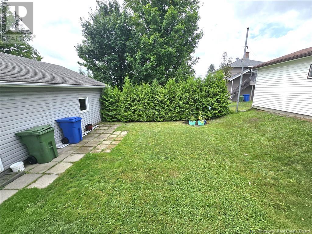 120 34e Avenue, Edmundston, New Brunswick  E3V 2T6 - Photo 46 - NB123726