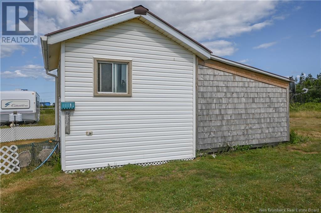 246 Des Chalets Road, Maisonnette, New Brunswick  E8N 2M2 - Photo 11 - NB123817