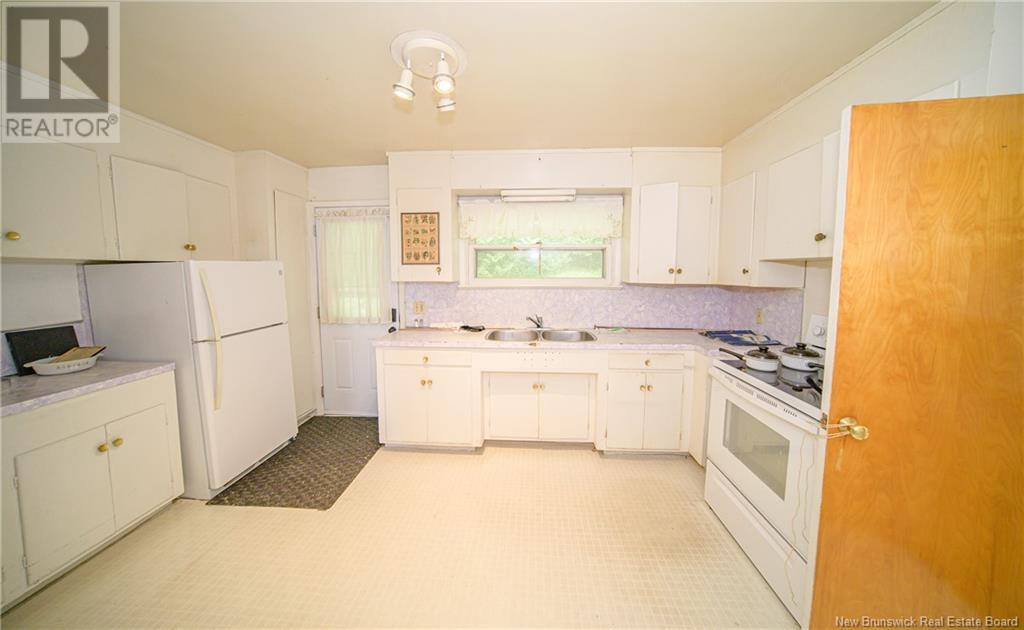 628 Golf Club Road, Fredericton, New Brunswick  E3B 7S5 - Photo 16 - NB123757