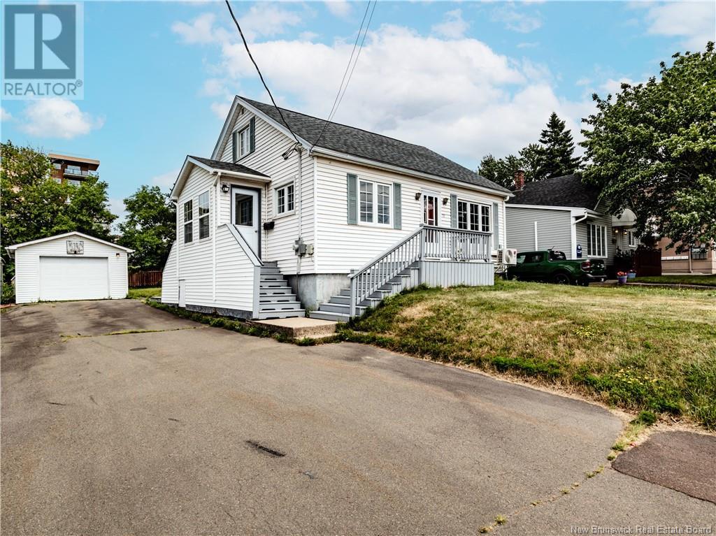 79 Olivier, Dieppe, New Brunswick  E1A 1S3 - Photo 1 - NB123724