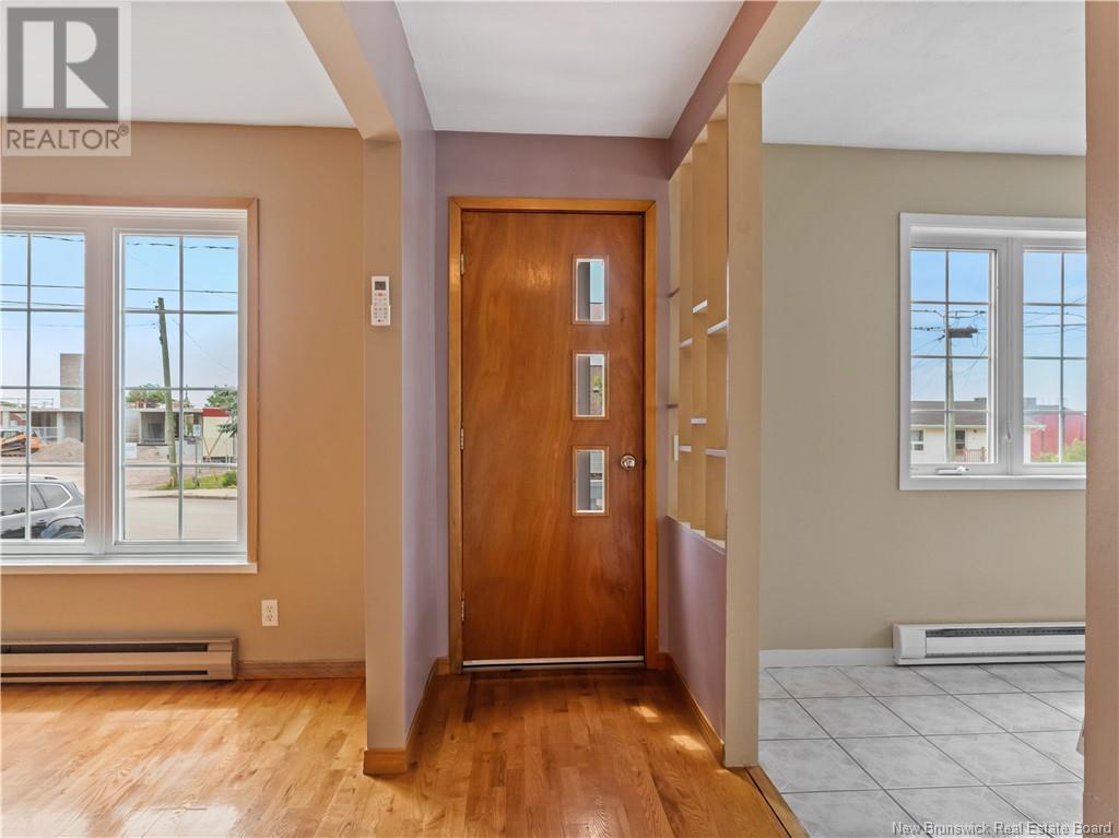 79 Olivier, Dieppe, New Brunswick  E1A 1S3 - Photo 4 - NB123724