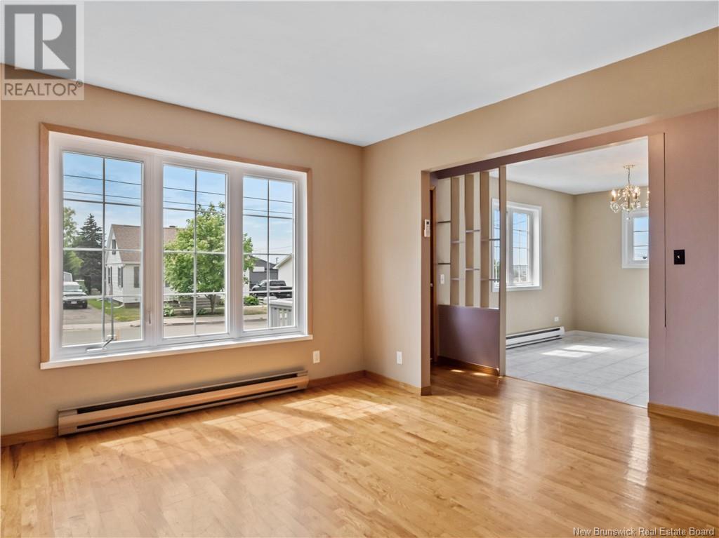 79 Olivier, Dieppe, New Brunswick  E1A 1S3 - Photo 6 - NB123724