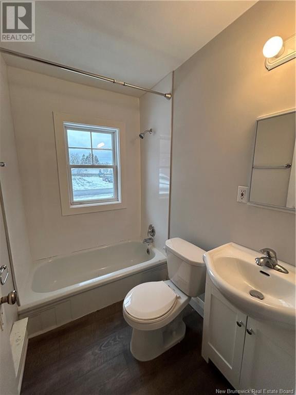700 Mountain Road, Moncton, New Brunswick  E1C 2P4 - Photo 18 - NB123812