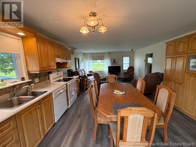 1184 Des Pionniers Avenue, Balmoral, New Brunswick  E8E 2X3 - Photo 2 - NB123851