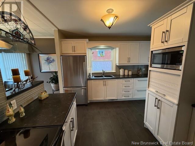 48 Victoria Street, Campbellton, New Brunswick  E3N 1H9 - Photo 9 - NB123861