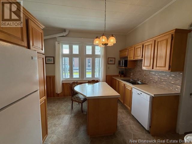 6 Aberdeen Street, Campbellton, New Brunswick  E3N 2J4 - Photo 8 - NB123872