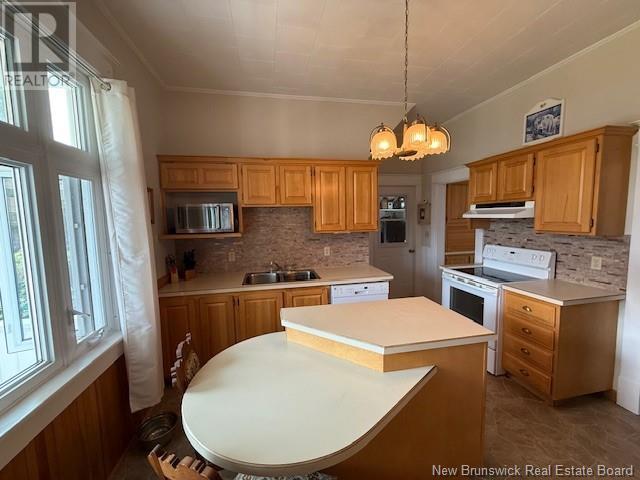 6 Aberdeen Street, Campbellton, New Brunswick  E3N 2J4 - Photo 9 - NB123872