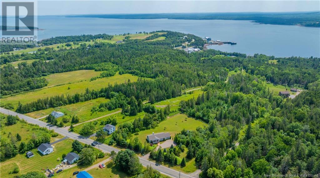 703 Bayview Drive, Saint Andrews, New Brunswick  E5B 2N2 - Photo 3 - NB123855