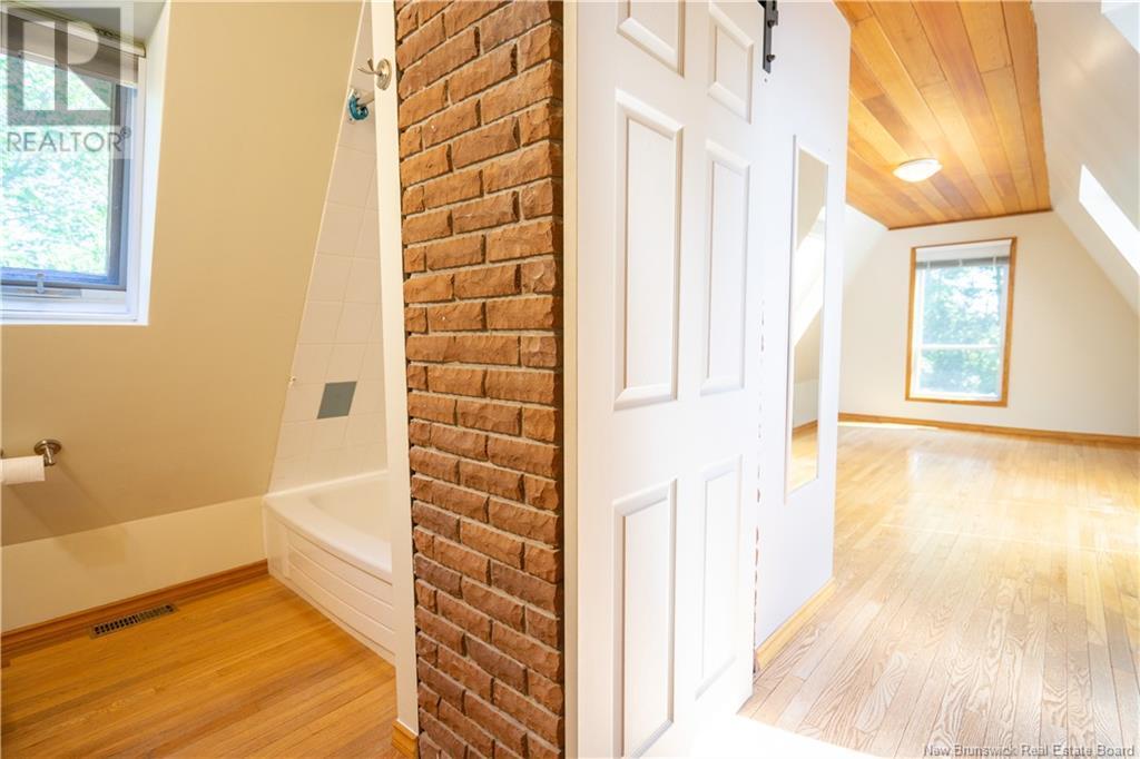 92 Edgewater Lane, Saint John, New Brunswick  E2M 6K8 - Photo 30 - NB123739
