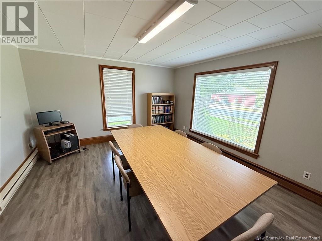 733 Main Street, Woodstock, New Brunswick  E7M 2E6 - Photo 20 - NB123866