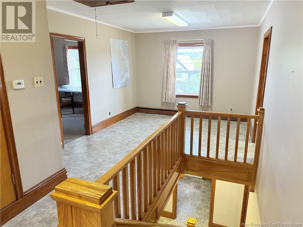 733 Main Street, Woodstock, New Brunswick  E7M 2E6 - Photo 25 - NB123866