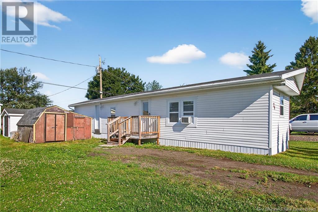24 Dupuis Avenue, Lakeville, New Brunswick  E1H 1E2 - Photo 2 - NB123805