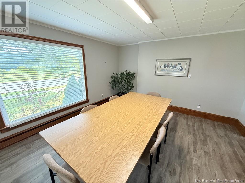 733 Main Street, Woodstock, New Brunswick  E7M 2E6 - Photo 16 - NB123874