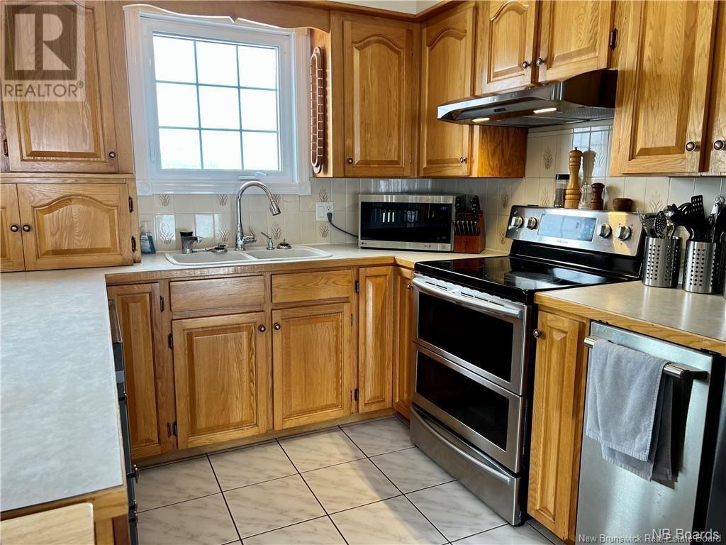 835 Walker Street, Grand-Sault/grand Falls, New Brunswick  E3Z 1A4 - Photo 16 - NB123885