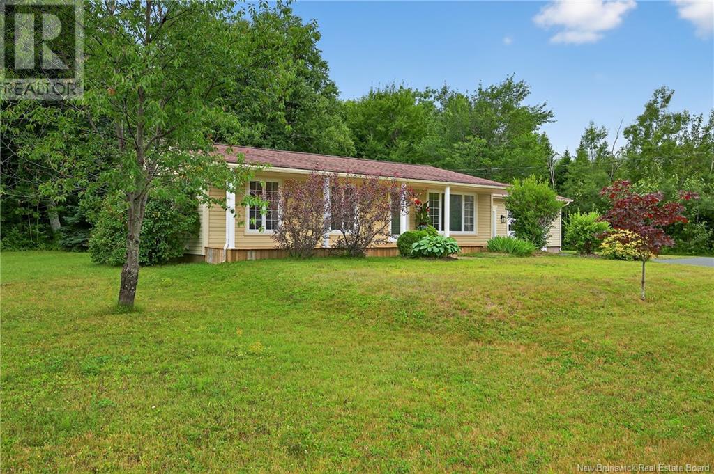 749 Rue Acadie, Grande-Anse, New Brunswick  E8N 1G3 - Photo 2 - NB123821