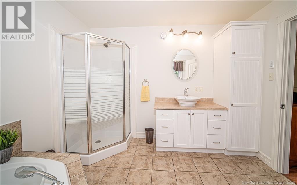 48 Peters Drive, Fredericton, New Brunswick  E3A 0L2 - Photo 19 - NB123879