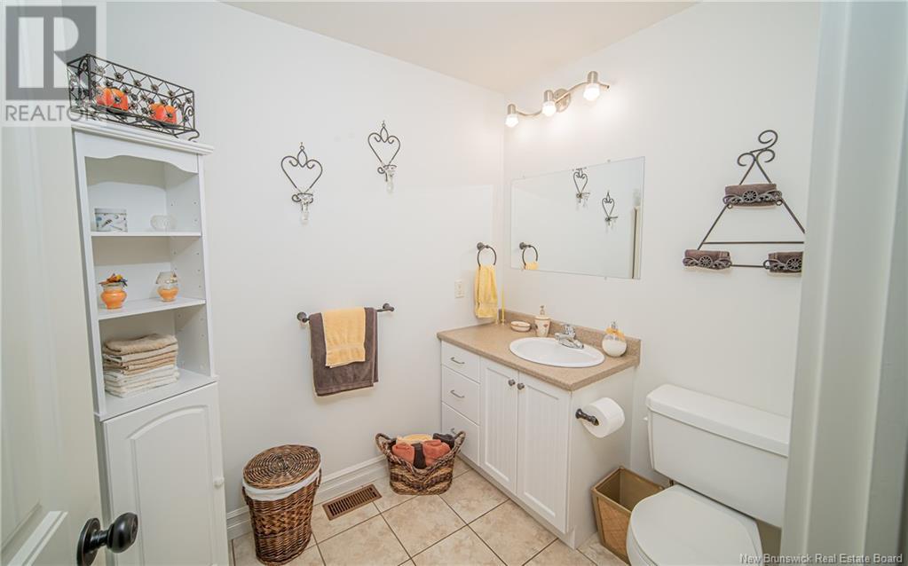 48 Peters Drive, Fredericton, New Brunswick  E3A 0L2 - Photo 22 - NB123879