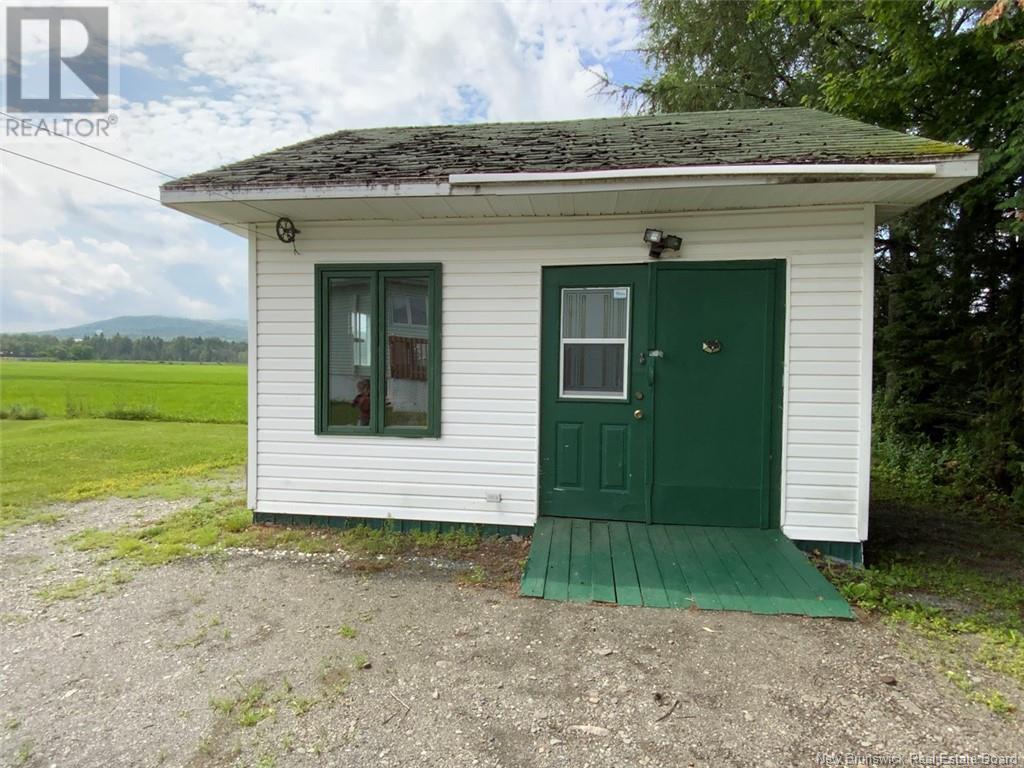 565 Rue Principale Street, Clair, New Brunswick  E7A 2G8 - Photo 15 - NB123711