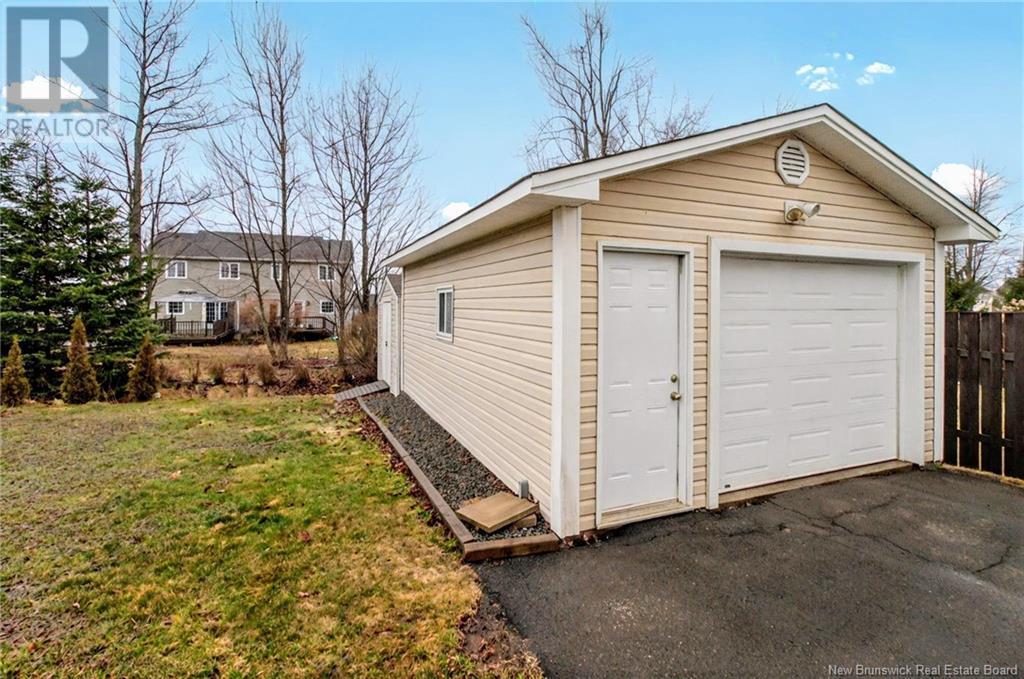 473 Evergreen Drive, Moncton, New Brunswick  E1G 0L1 - Photo 2 - NB123770