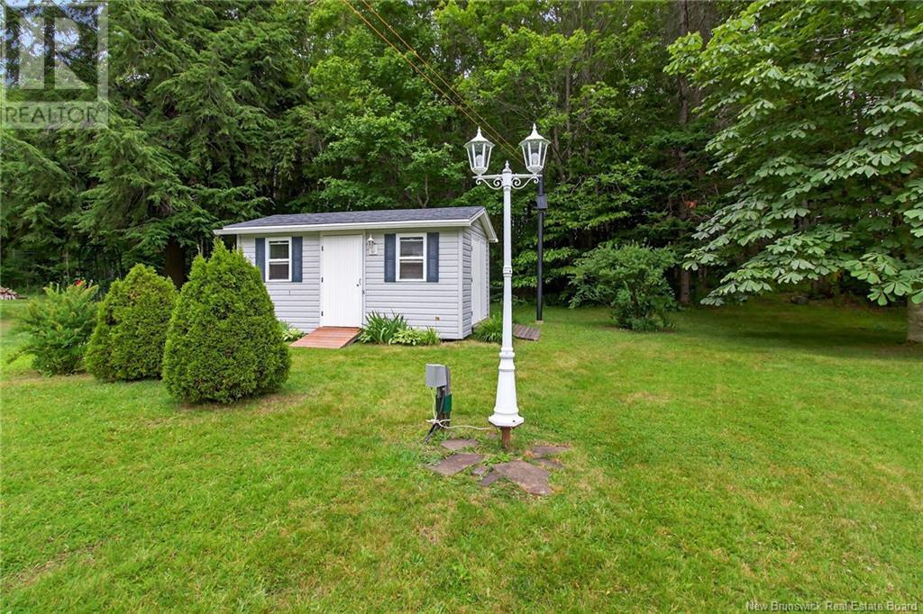 23 Yvon Street, Saint-Antoine, New Brunswick  E4V 1K3 - Photo 27 - NB123429