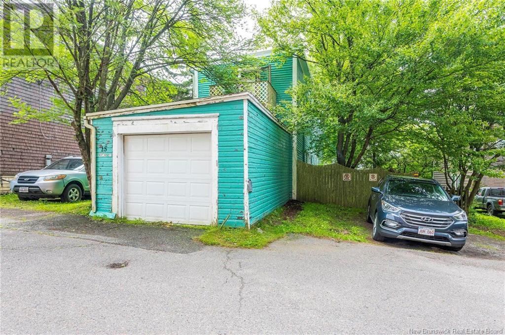 15 Waring Street, Saint John, New Brunswick  E2K 5A3 - Photo 4 - NB123850