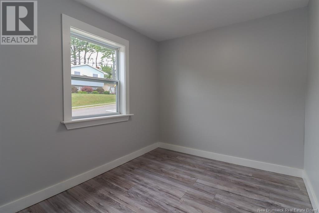 67 Gifford Street, Saint John, New Brunswick  E2M 5K7 - Photo 8 - NB123938