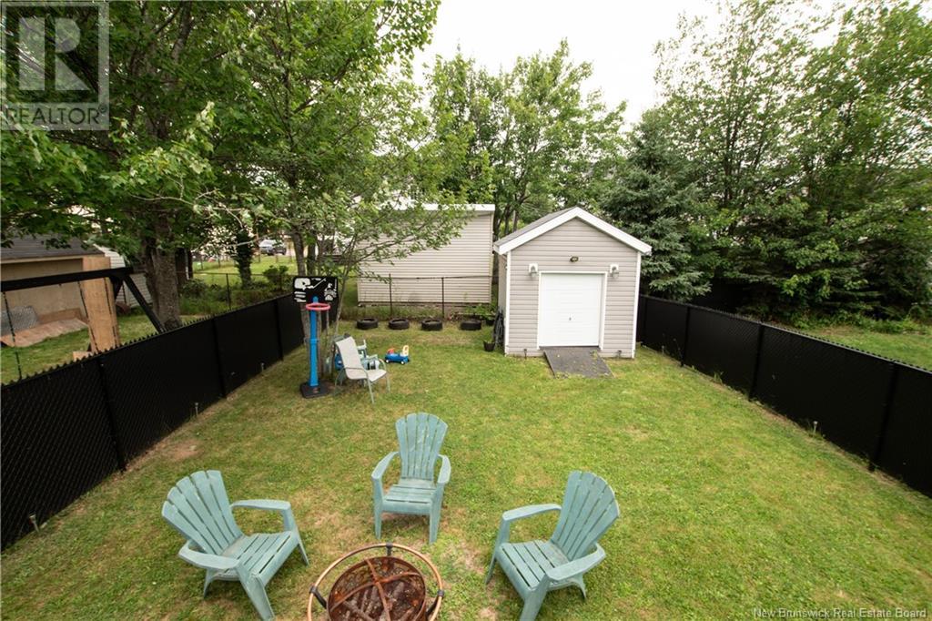 233 Lonsdale Street, Moncton, New Brunswick  E1G 0A9 - Photo 4 - NB123877