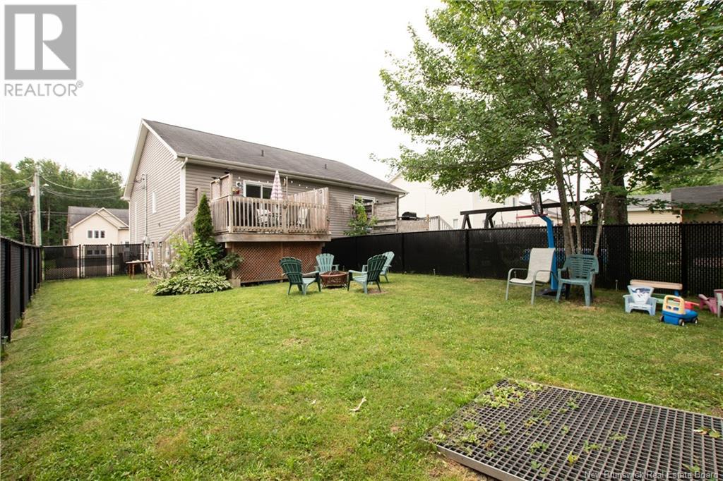 233 Lonsdale Street, Moncton, New Brunswick  E1G 0A9 - Photo 41 - NB123877