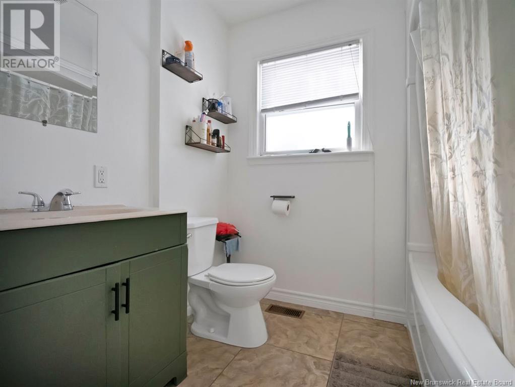 56 Carney, Moncton, New Brunswick  E1C 4H7 - Photo 16 - NB123784