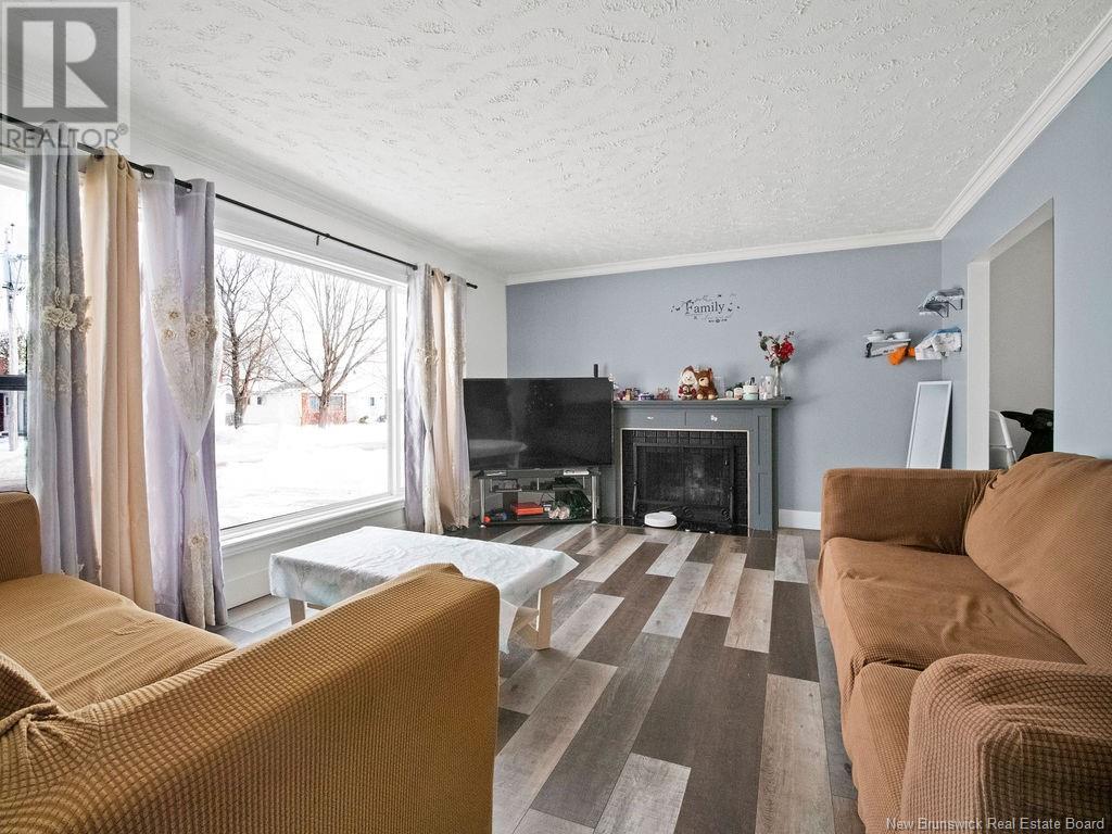 56 Carney, Moncton, New Brunswick  E1C 4H7 - Photo 6 - NB123784