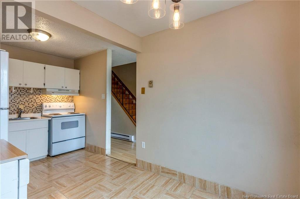 704 Highmeadow Drive, Saint John, New Brunswick  E2J 3V1 - Photo 10 - NB123665