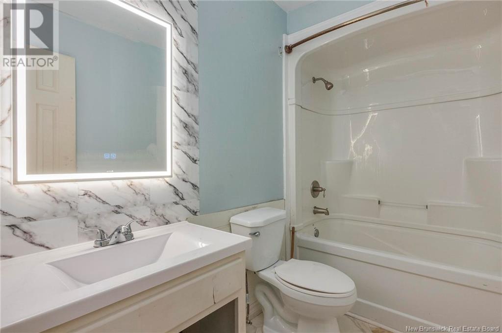 704 Highmeadow Drive, Saint John, New Brunswick  E2J 3V1 - Photo 20 - NB123665