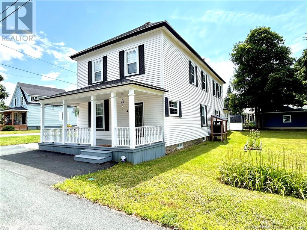 52 Princess Street, Miramichi, New Brunswick  E1N 2K3 - Photo 3 - NB123955