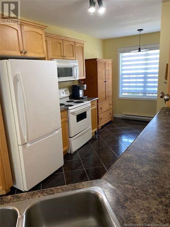 31 Thomas Court, Fredericton, New Brunswick  E3A 9Y4 - Photo 5 - NB123959
