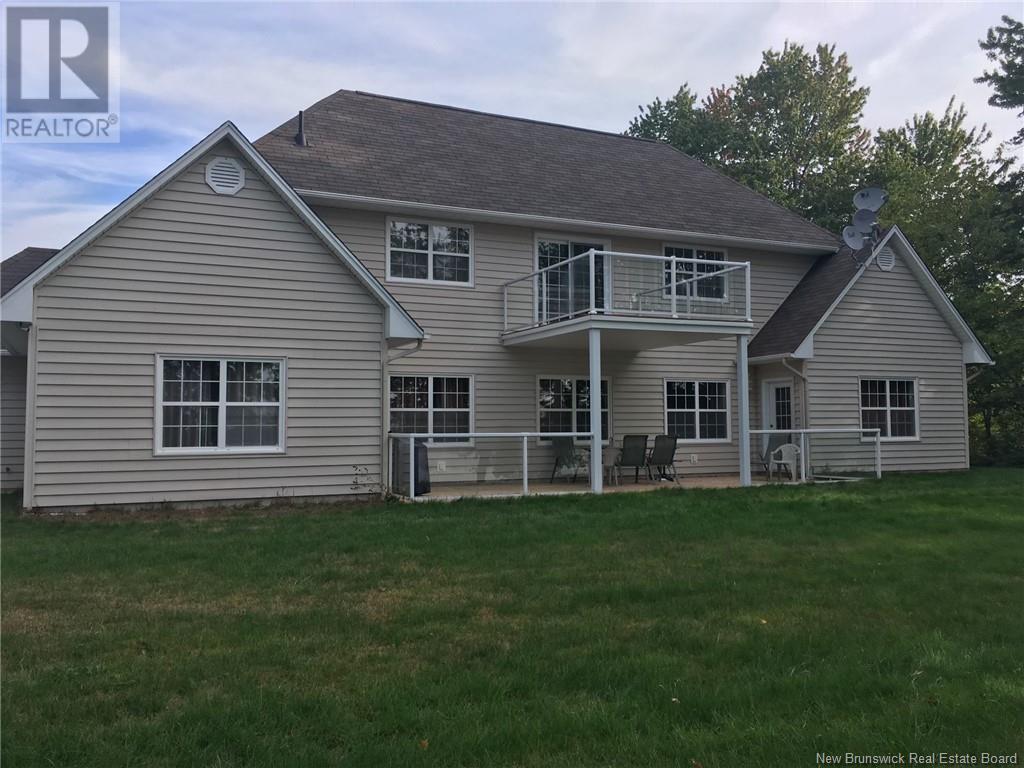 354 Route 105, Maugerville, New Brunswick  E3A 8G3 - Photo 2 - NB123904
