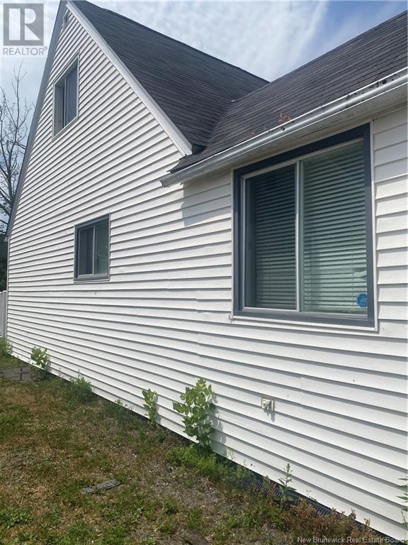 136 Shirley Avenue, Moncton, New Brunswick  E1C 6N7 - Photo 6 - NB123889