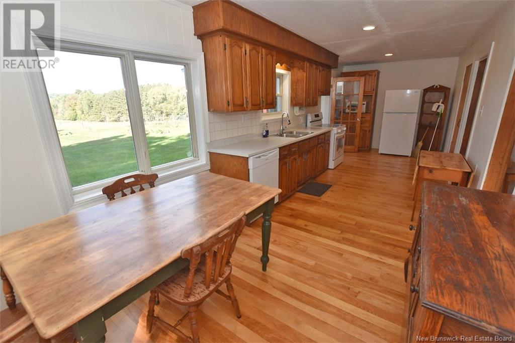 3175 Woodstock Road, Fredericton, New Brunswick  E3C 1R2 - Photo 18 - NB123340