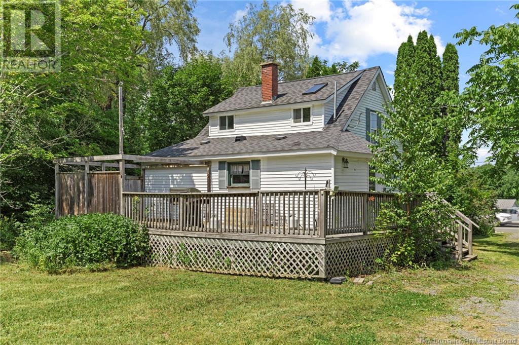 3212 Woodstock Road, Fredericton, New Brunswick  E3E 1A4 - Photo 30 - NB123995