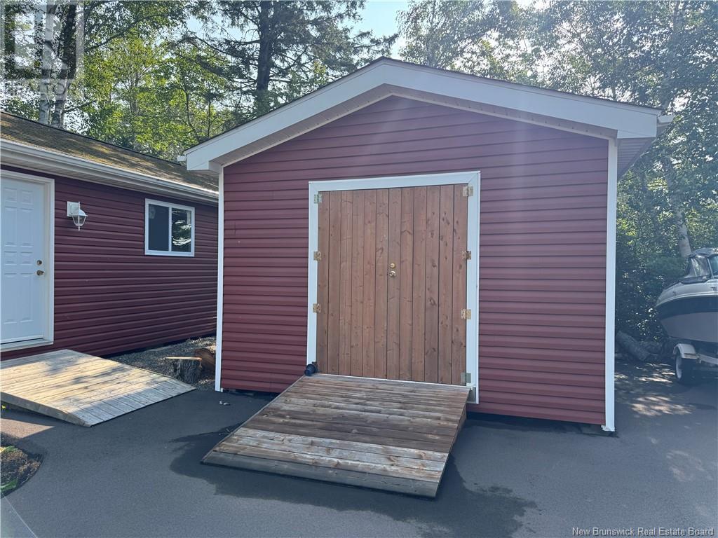 444 Square Lake, Saint-Andre-Leblanc, New Brunswick  E4P 6A6 - Photo 24 - NB123994
