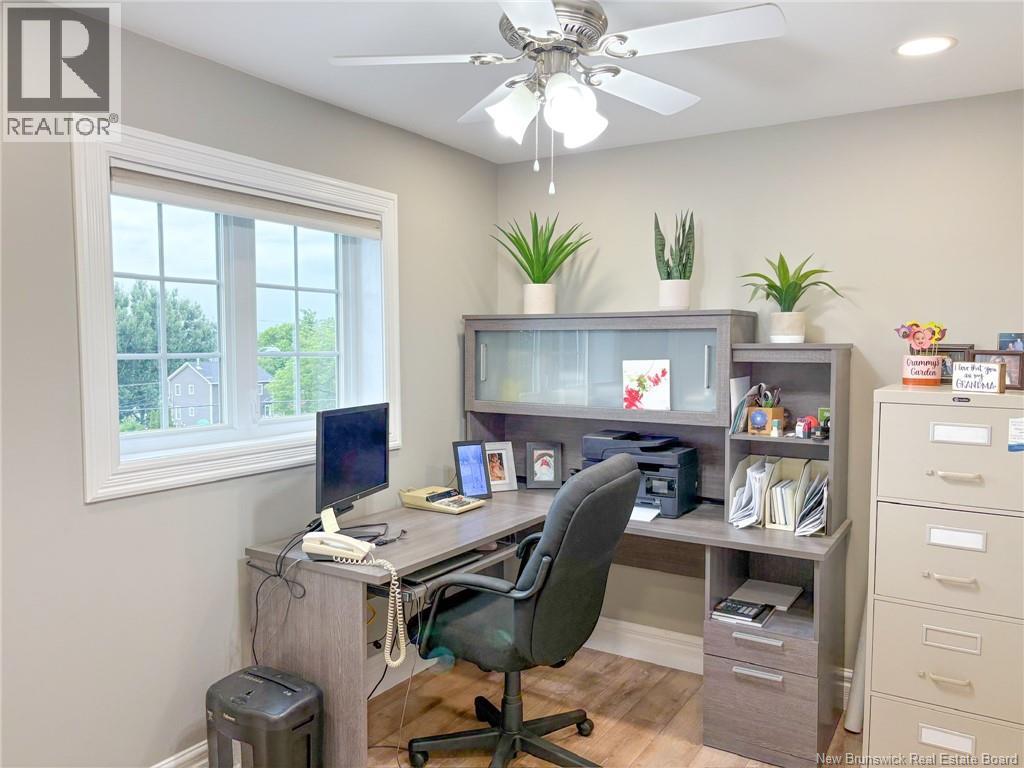 21 Hillcrest Avenue, Hartland, New Brunswick  E7P 1M7 - Photo 33 - NB123999