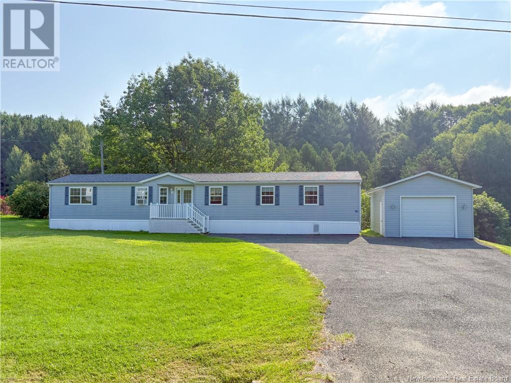 18 Cahill Road, Beechwood, New Brunswick