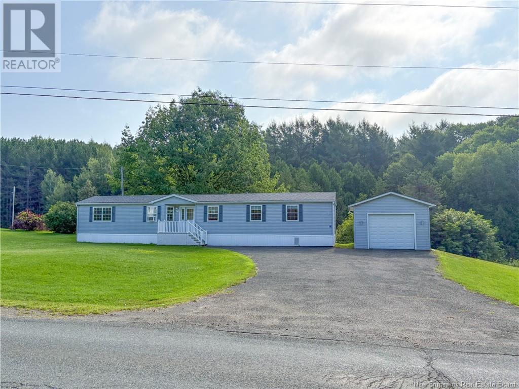 18 Cahill Road, Beechwood, New Brunswick  E7J 1Z6 - Photo 2 - NB123741