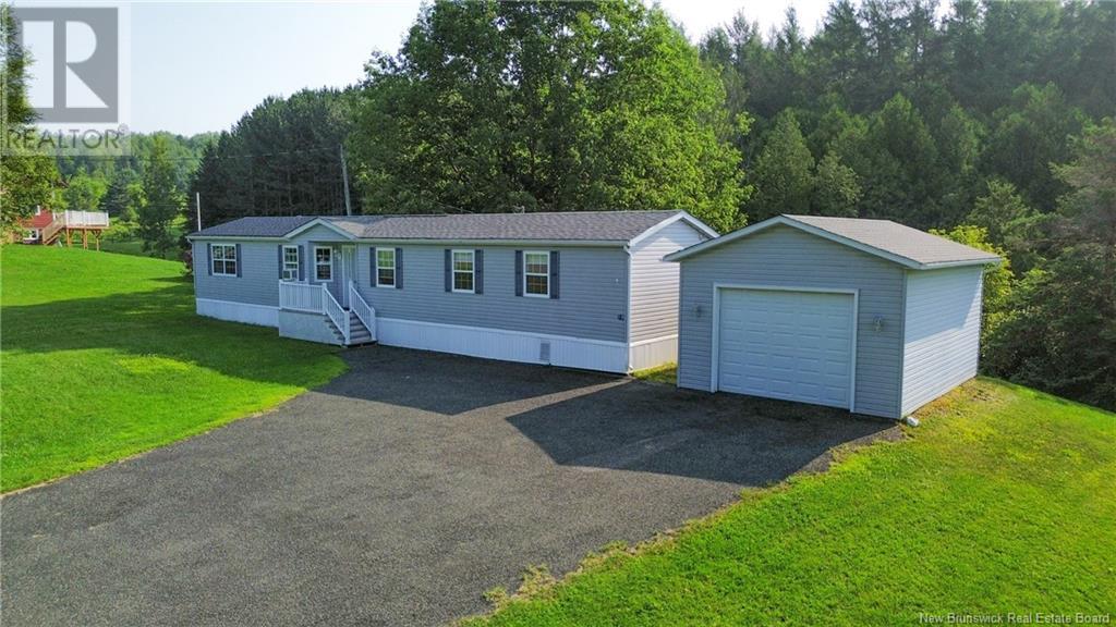 18 Cahill Road, Beechwood, New Brunswick  E7J 1Z6 - Photo 4 - NB123741
