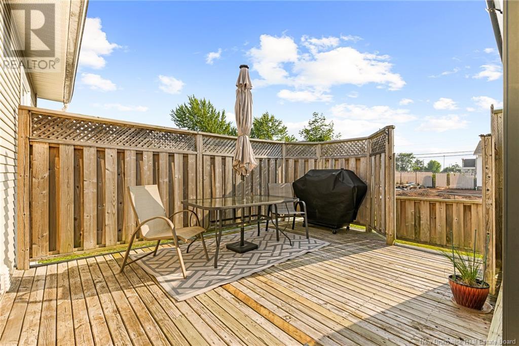 54 Castle, Moncton, New Brunswick  E1A 6M1 - Photo 33 - NB123930