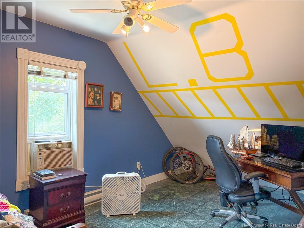 167 Broadway Street, Woodstock, New Brunswick  E7M 1B6 - Photo 46 - NB123832
