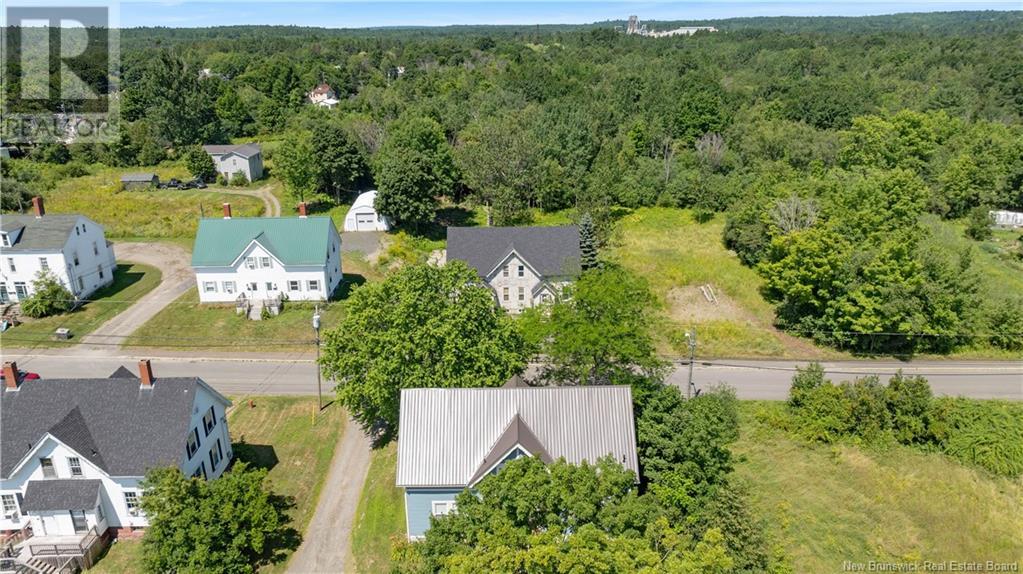 60-62 Queensway Way, St. Stephen, New Brunswick  E3L 1J5 - Photo 33 - NB123940